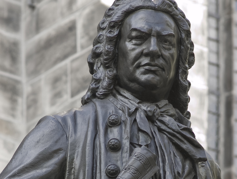Bach__Fotolia_14652609_M.jpg 